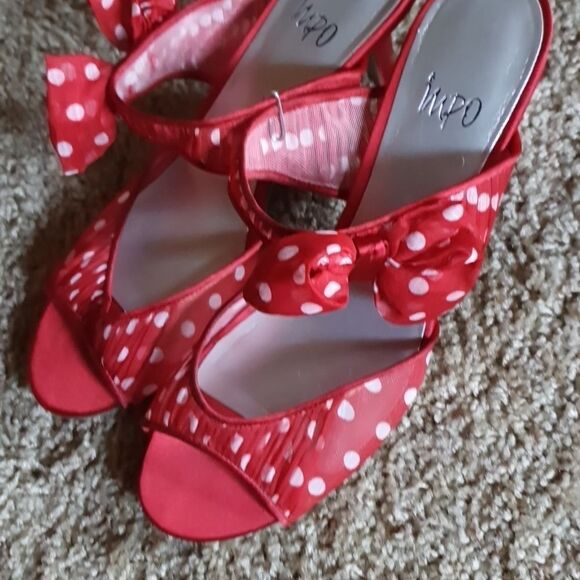 Vtg Retro Impo Red Polda Dot Bow Heels sz 8 - Picture 2 of 6
